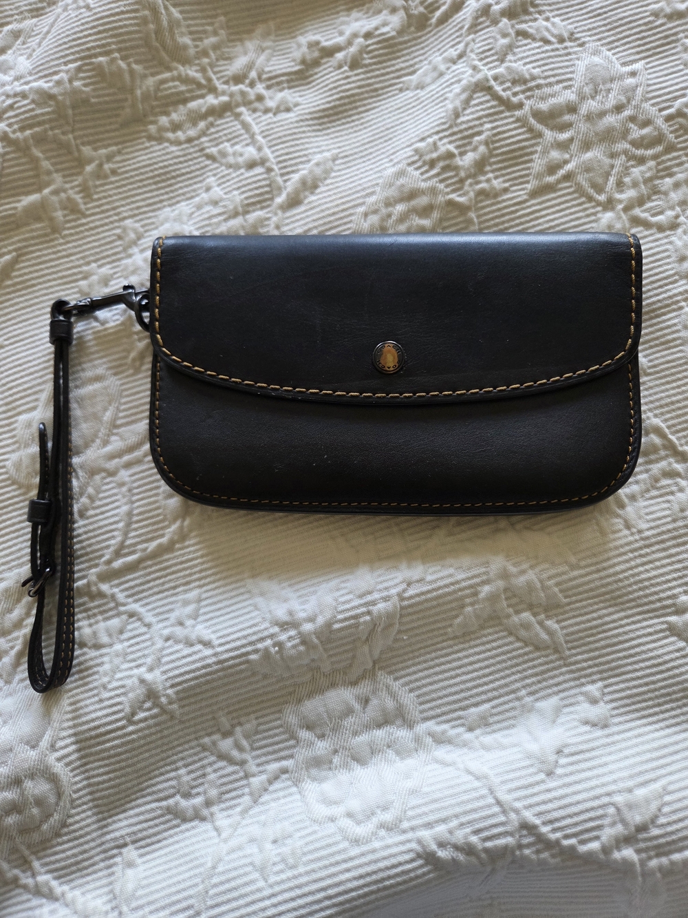 Coach | 1941 Glove Black Leather Wristlet Clutch